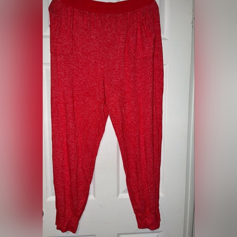VS Red Pants